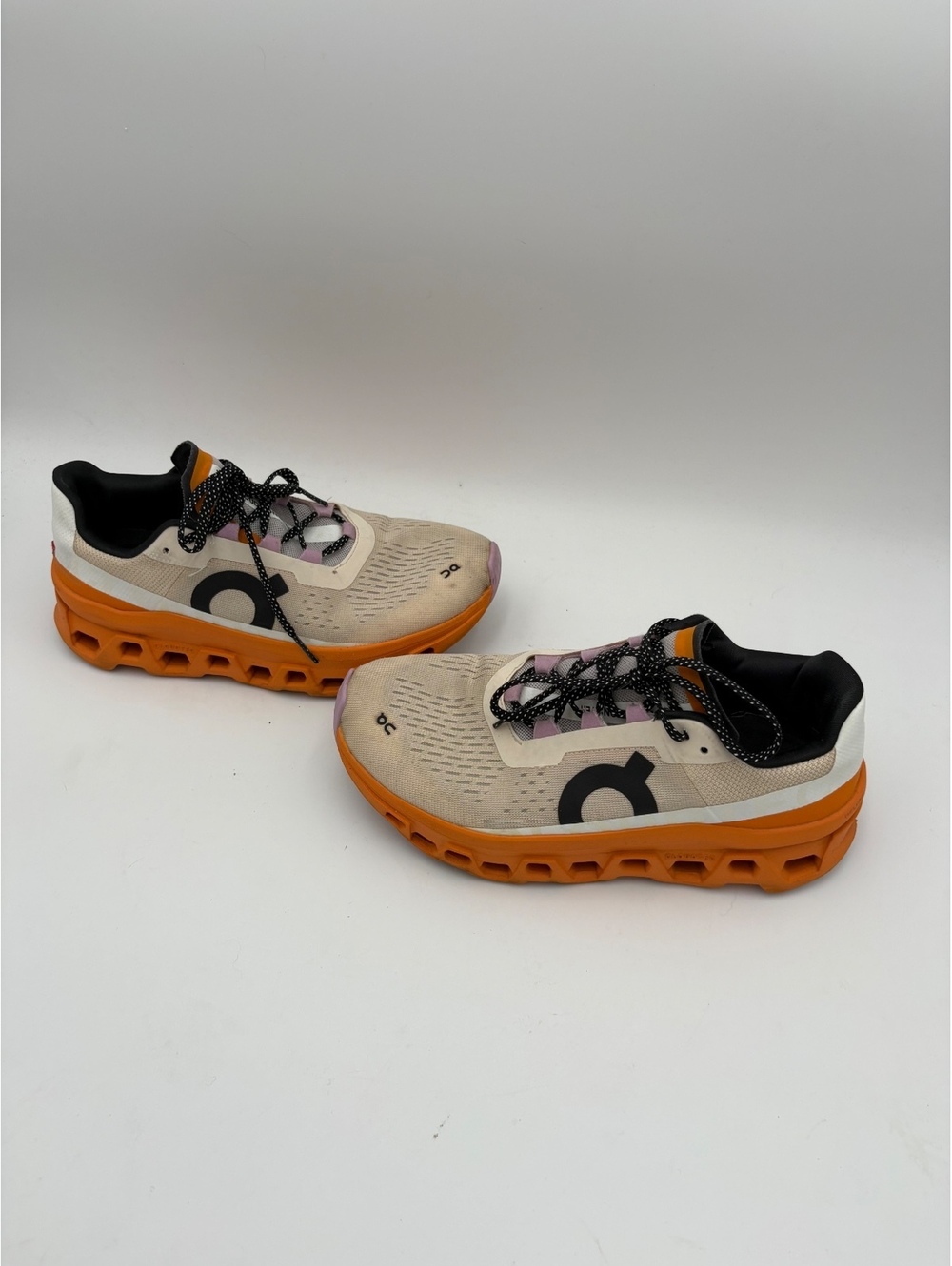 On Cloud Cloud Monster Woman’s 8.5 Running Shoes in White and Orange Sneakers - Picture 2 of 9